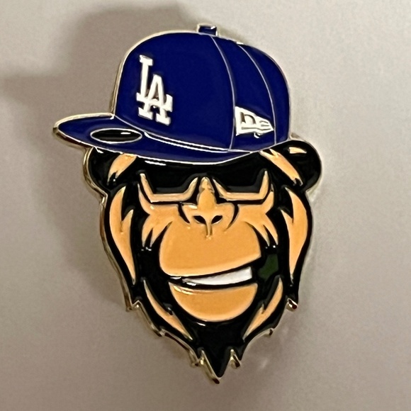 LA Dodgers Monkey New Era Hat Pin Brooch Pins Streetwear Hats Bag Baseball - Picture 1 of 8